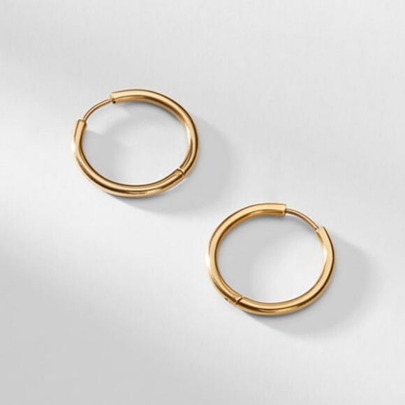 MM Lafleur Jewelry - MM Lafleur Small Claressa Gold Earrings